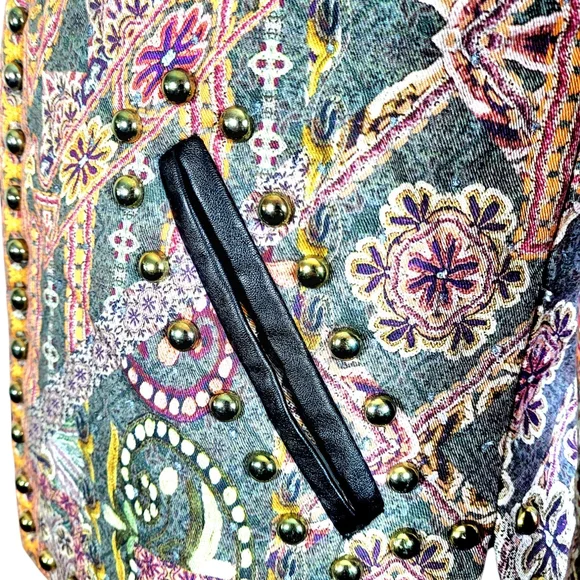 Hemant & Nandita Anthro Embroidered Quilted Studded Jacket - Picture 5 of 13